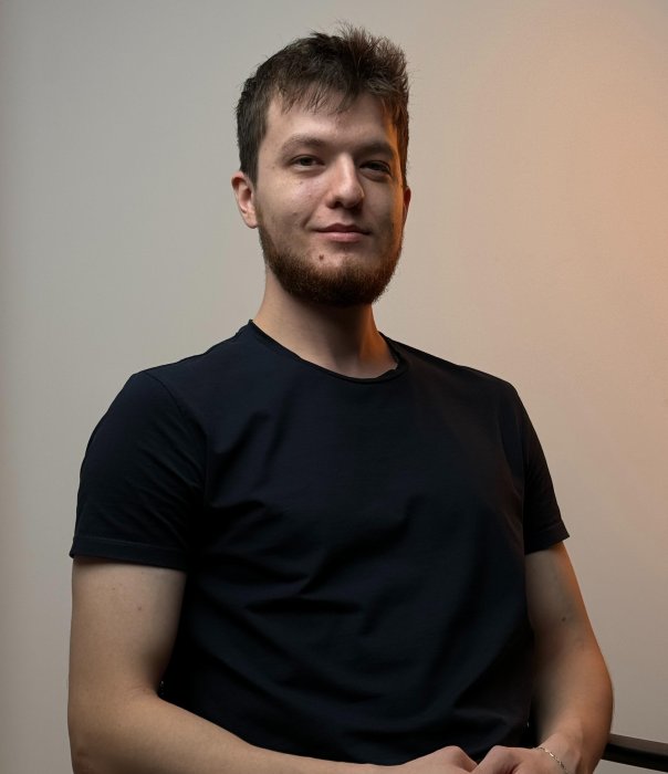 Абдуллаев Артур
