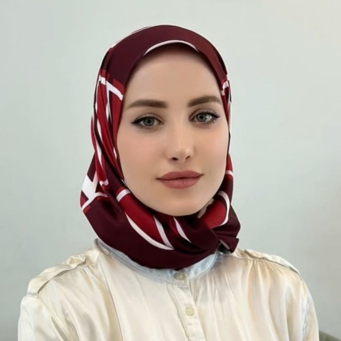 Мазанова Хамис